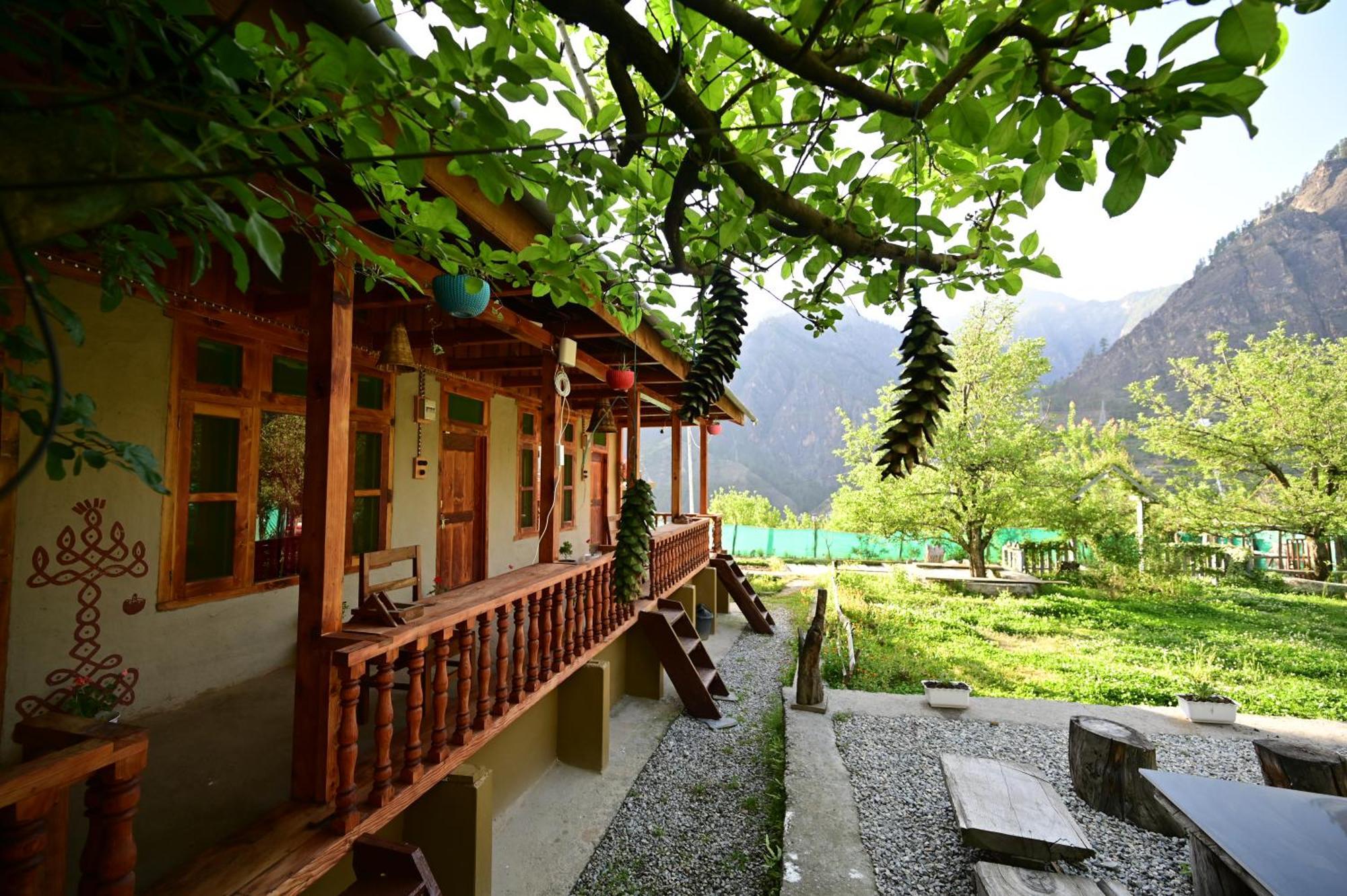 Himalayan Mud Resort Kasol Zewnętrze zdjęcie