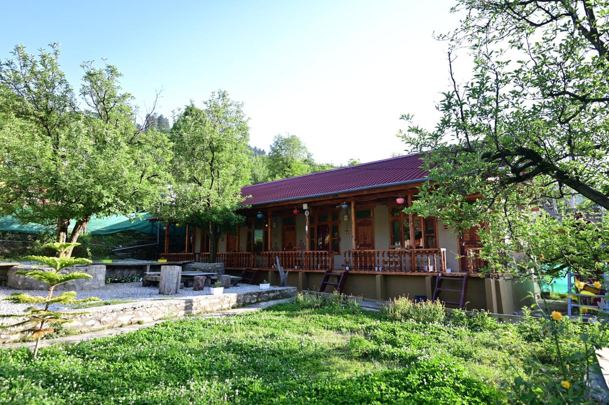 Himalayan Mud Resort Kasol Zewnętrze zdjęcie
