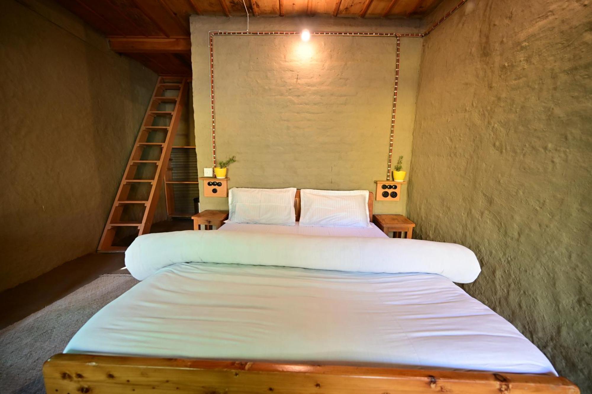 Himalayan Mud Resort Kasol Zewnętrze zdjęcie